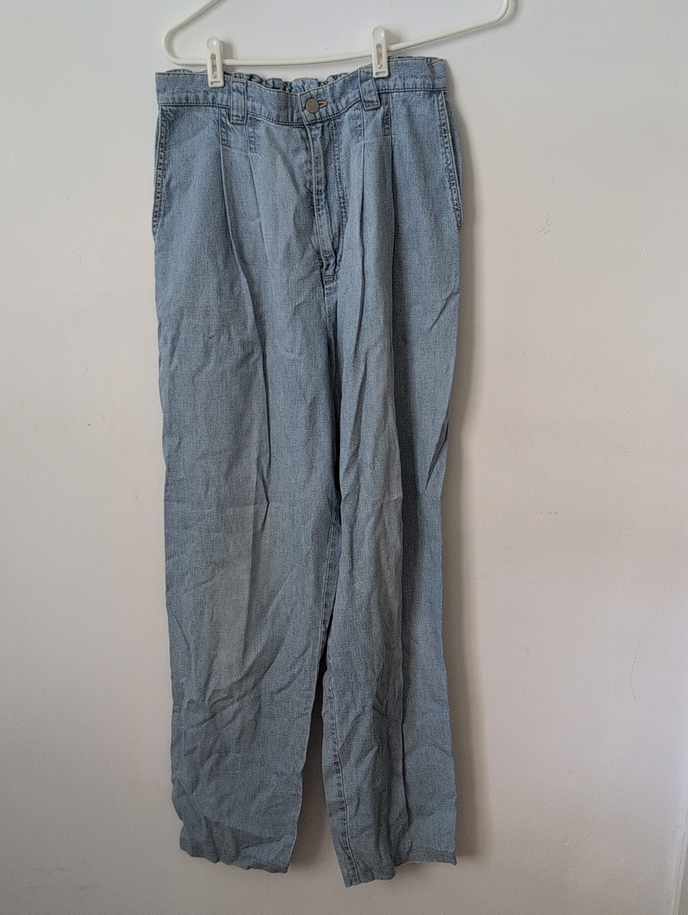 Light Blue Women's Relaxed Fit Jeans